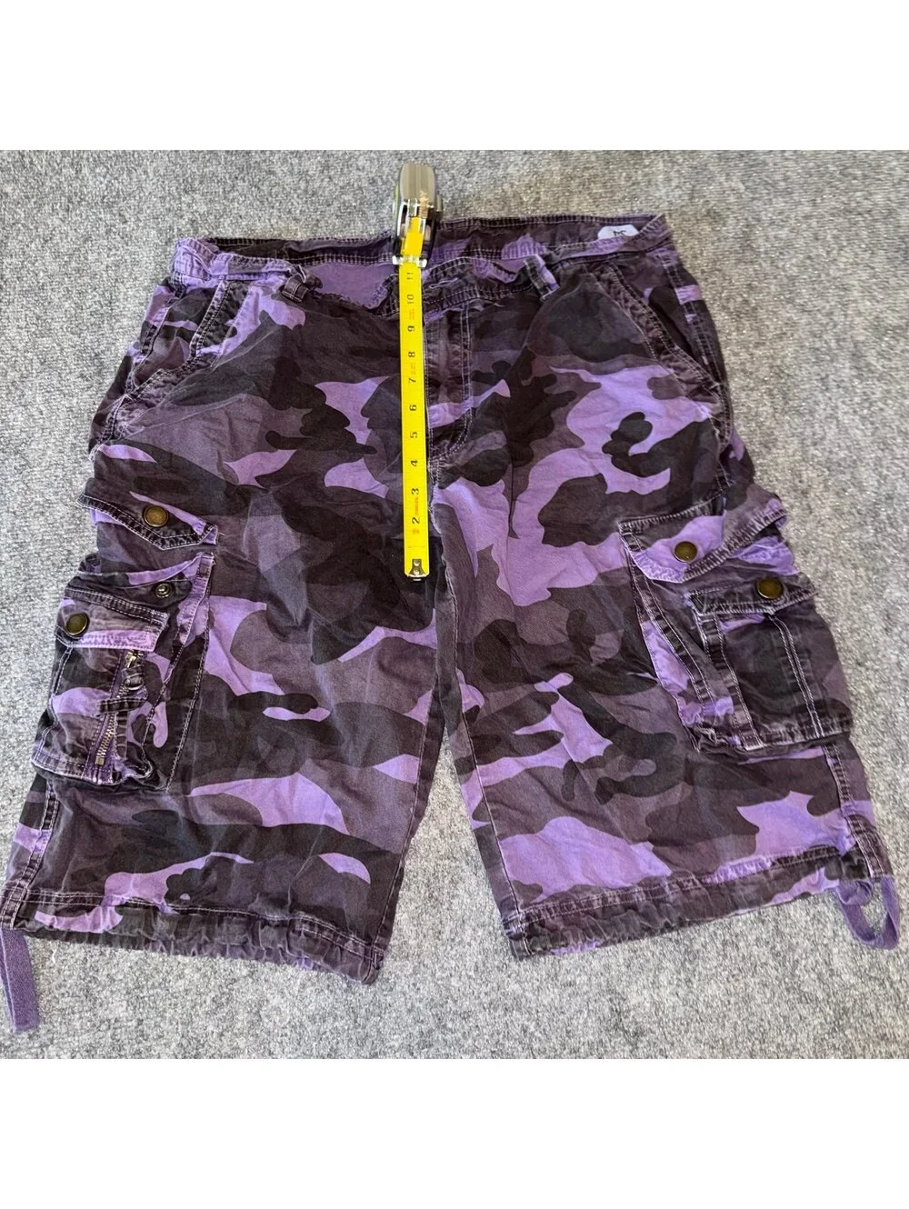 Grail Purple Camo Baggy Cargo Shorts Mens LG 34 Vtg y2k 90s Rare